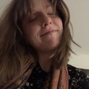 Meet your Posher, Andrea